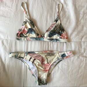 Floral bikini set